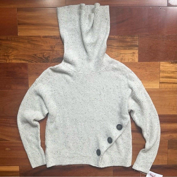 Jessica Simpson Cowl Neck Sweater - Picture 2 of 6